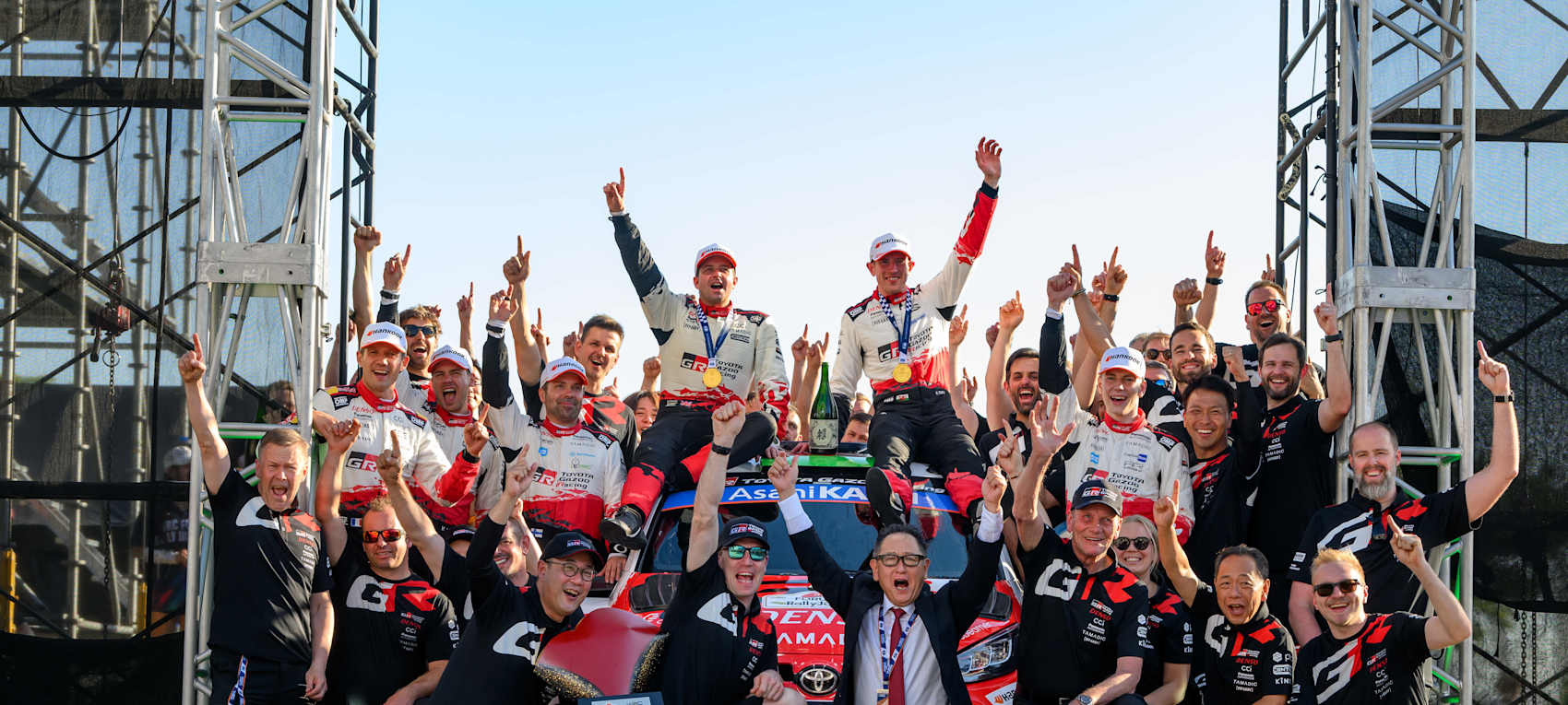 evans gana japón wrc 2026